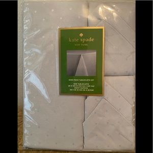 Kate Spade9 Piece Tablecloth & Napkins NIB